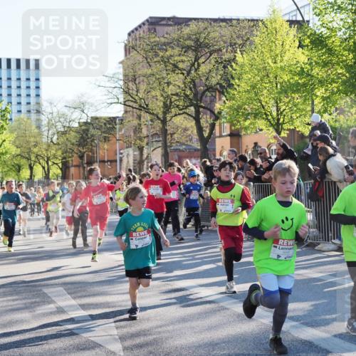 25.04.2025 - Das Zehntel MichiJ http://msf.ph/oto/7699748 26.04.2025 08:51:38 Laufen 3045, 3052 meine-sportfotos.de