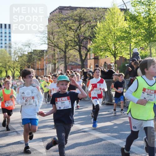 25.04.2025 - Das Zehntel MichiJ http://msf.ph/oto/7700024 26.04.2025 08:51:59 Laufen 467, 2559, 3610, 12 meine-sportfotos.de