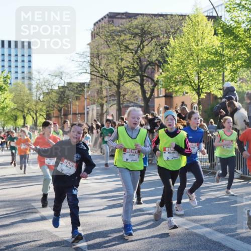 25.04.2025 - Das Zehntel MichiJ http://msf.ph/oto/7700254 26.04.2025 08:52:13 Laufen 1059, 3221 meine-sportfotos.de