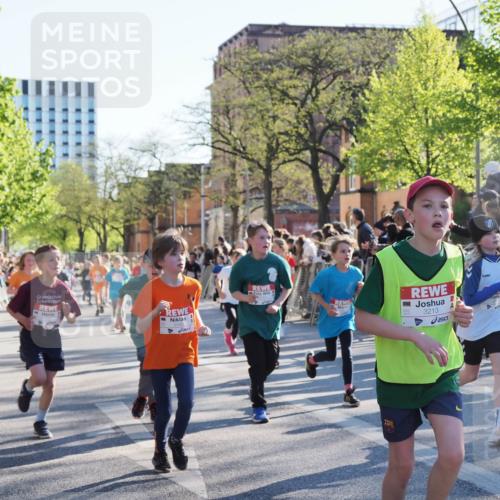 25.04.2025 - Das Zehntel MichiJ http://msf.ph/oto/7700329 26.04.2025 08:52:18 Laufen 3213 meine-sportfotos.de