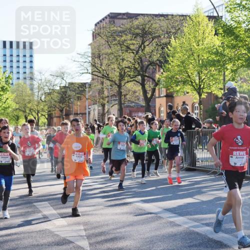 25.04.2025 - Das Zehntel MichiJ http://msf.ph/oto/7700486 26.04.2025 08:52:26 Laufen 3910 meine-sportfotos.de