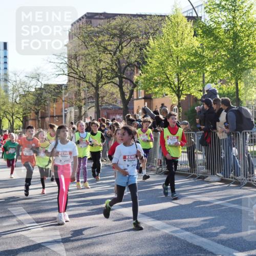 25.04.2025 - Das Zehntel MichiJ http://msf.ph/oto/7700648 26.04.2025 08:52:34 Laufen  meine-sportfotos.de