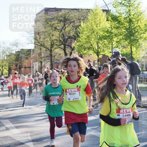 25.04.2025 - Das Zehntel MichiJ http://msf.ph/oto/7700705 26.04.2025 08:52:38 Laufen 14444444, 1475, 3170, 487 meine-sportfotos.de