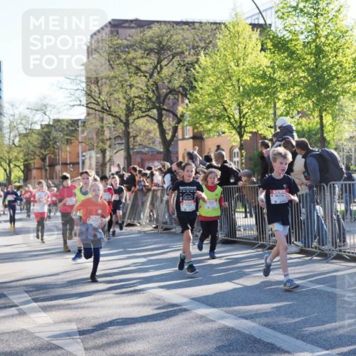 25.04.2025 - Das Zehntel MichiJ http://msf.ph/oto/7700723 26.04.2025 08:52:39 Laufen  meine-sportfotos.de