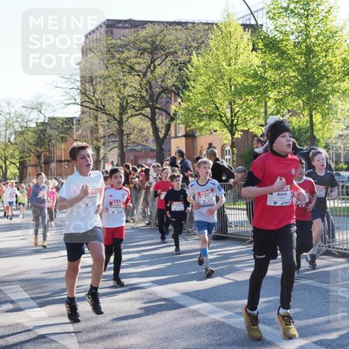 25.04.2025 - Das Zehntel MichiJ http://msf.ph/oto/7700791 26.04.2025 08:52:43 Laufen 1800 meine-sportfotos.de