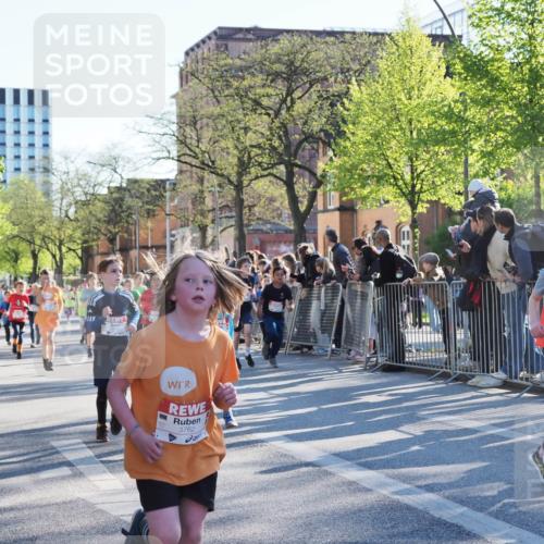 25.04.2025 - Das Zehntel MichiJ http://msf.ph/oto/7702006 26.04.2025 08:52:21 Laufen 3762 meine-sportfotos.de