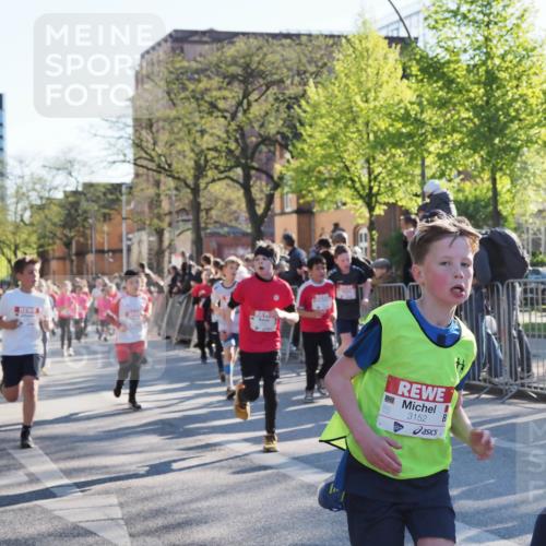 25.04.2025 - Das Zehntel MichiJ http://msf.ph/oto/7702332 26.04.2025 08:52:42 Laufen 3152, 3152, 3780 meine-sportfotos.de