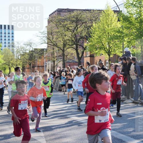 25.04.2025 - Das Zehntel MichiJ http://msf.ph/oto/7702474 26.04.2025 08:52:52 Laufen 1204, 1889 meine-sportfotos.de