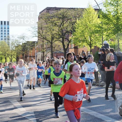 25.04.2025 - Das Zehntel MichiJ http://msf.ph/oto/7702489 26.04.2025 08:52:53 Laufen 73, 376, 1217 meine-sportfotos.de