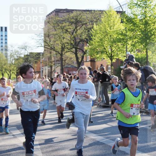 25.04.2025 - Das Zehntel MichiJ http://msf.ph/oto/7702513 26.04.2025 08:52:55 Laufen 2858, 2862, 3195 meine-sportfotos.de