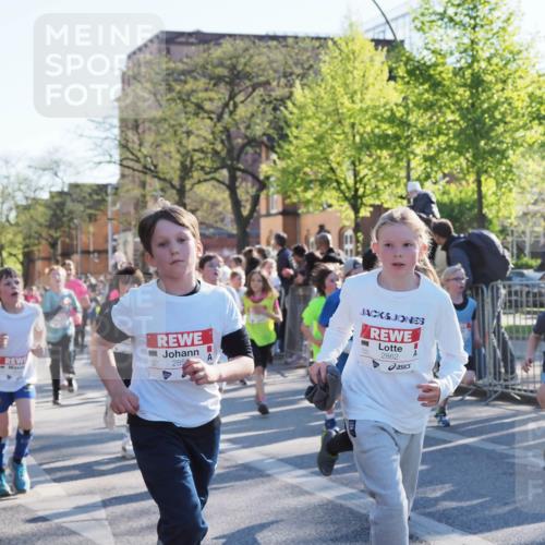 25.04.2025 - Das Zehntel MichiJ http://msf.ph/oto/7702526 26.04.2025 08:52:56 Laufen 285, 2862 meine-sportfotos.de