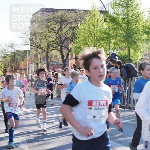 25.04.2025 - Das Zehntel MichiJ http://msf.ph/oto/7702529 26.04.2025 08:52:56 Laufen 2862 meine-sportfotos.de