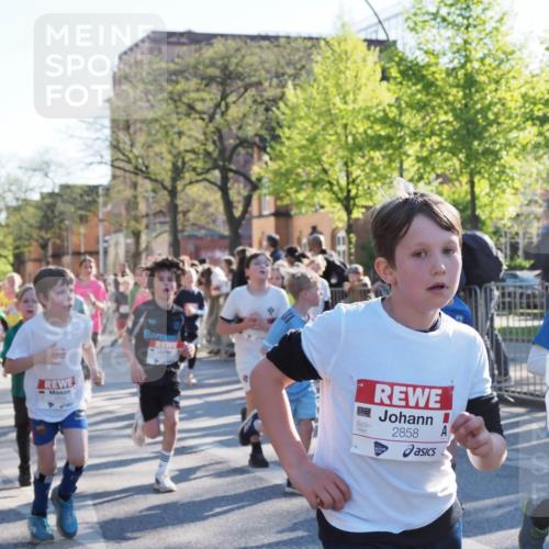 25.04.2025 - Das Zehntel MichiJ http://msf.ph/oto/7702537 26.04.2025 08:52:57 Laufen 2858, 2858 meine-sportfotos.de