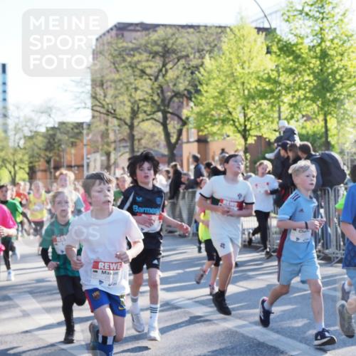 25.04.2025 - Das Zehntel MichiJ http://msf.ph/oto/7702542 26.04.2025 08:52:57 Laufen 28, 2336 meine-sportfotos.de