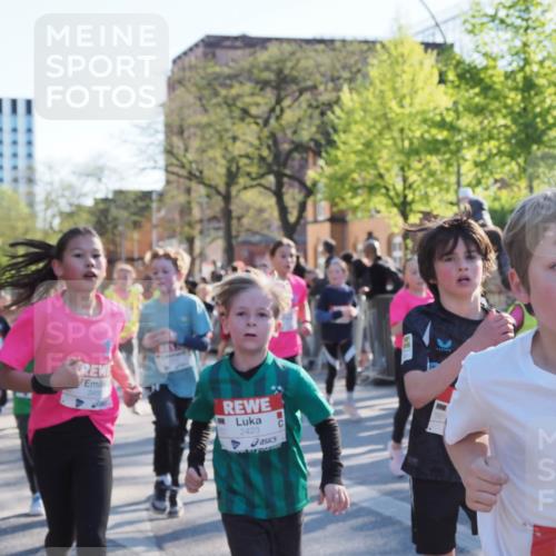 25.04.2025 - Das Zehntel MichiJ http://msf.ph/oto/7702560 26.04.2025 08:52:58 Laufen 2423 meine-sportfotos.de