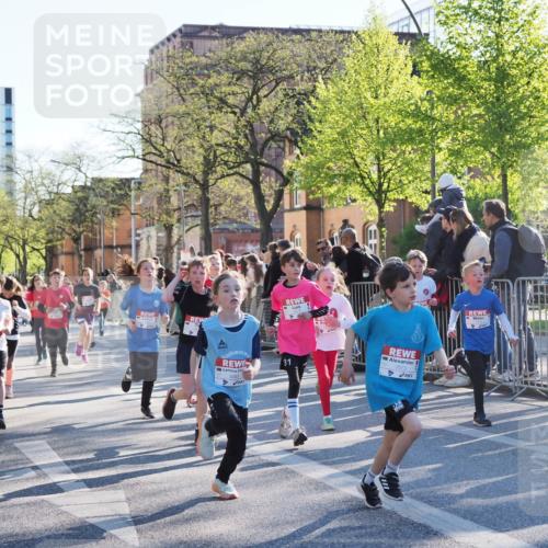 25.04.2025 - Das Zehntel MichiJ http://msf.ph/oto/7702712 26.04.2025 08:53:08 Laufen 3093, 31, 2073 meine-sportfotos.de