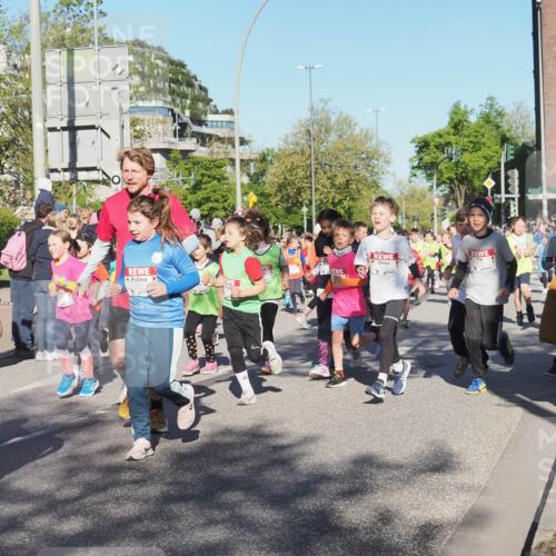 25.04.2025 - Das Zehntel KatJ http://msf.ph/oto/7703331 26.04.2025 08:38:45 Laufen  meine-sportfotos.de