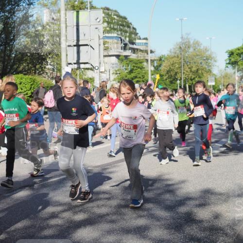 25.04.2025 - Das Zehntel KatJ http://msf.ph/oto/7705918 26.04.2025 08:39:03 Laufen 74, 2566, 2577 meine-sportfotos.de