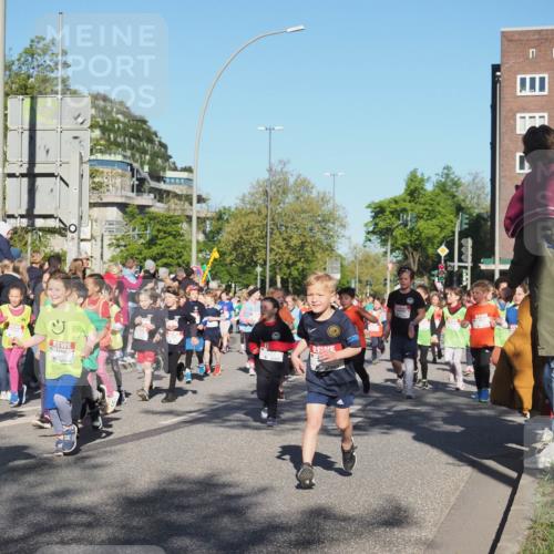25.04.2025 - Das Zehntel KatJ http://msf.ph/oto/7706175 26.04.2025 08:39:18 Laufen 3022 meine-sportfotos.de