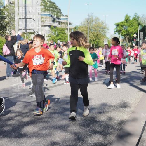 25.04.2025 - Das Zehntel KatJ http://msf.ph/oto/7706575 26.04.2025 08:39:34 Laufen 3658, 3640 meine-sportfotos.de