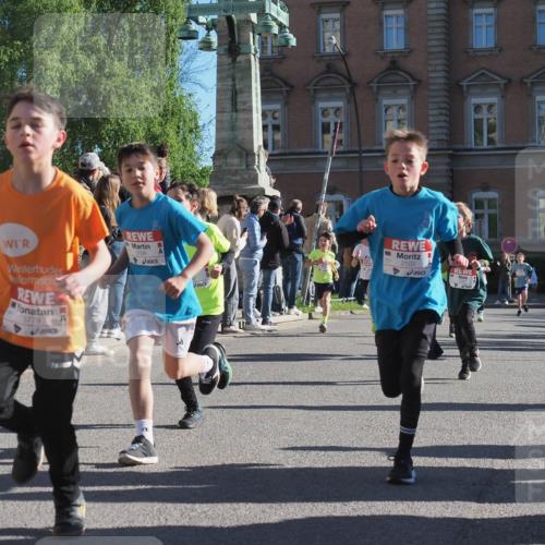 25.04.2025 - Das Zehntel KatJ http://msf.ph/oto/7710894 26.04.2025 08:49:18 Laufen 3774, 2098, 2103 meine-sportfotos.de