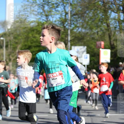 25.04.2025 - Das Zehntel Jannik Wohlers http://msf.ph/oto/7721348 26.04.2025 08:53:01 Laufen 1580 meine-sportfotos.de