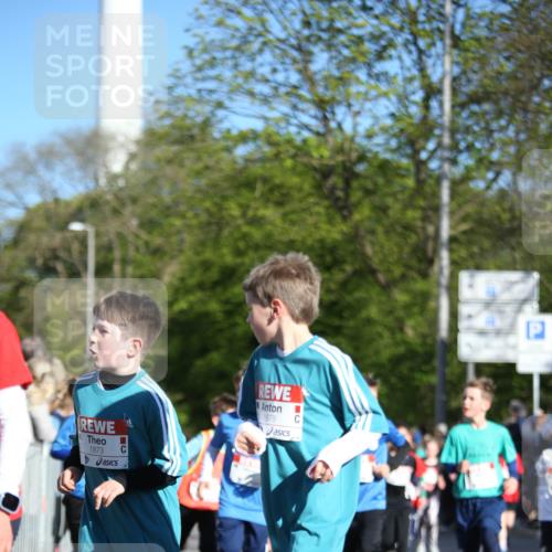 25.04.2025 - Das Zehntel Jannik Wohlers http://msf.ph/oto/7721553 26.04.2025 08:52:57 Laufen 1873, 1878 meine-sportfotos.de