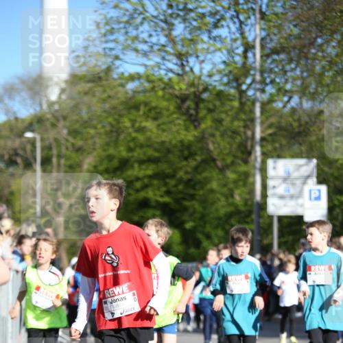 25.04.2025 - Das Zehntel Jannik Wohlers http://msf.ph/oto/7721692 26.04.2025 08:52:55 Laufen 388 meine-sportfotos.de
