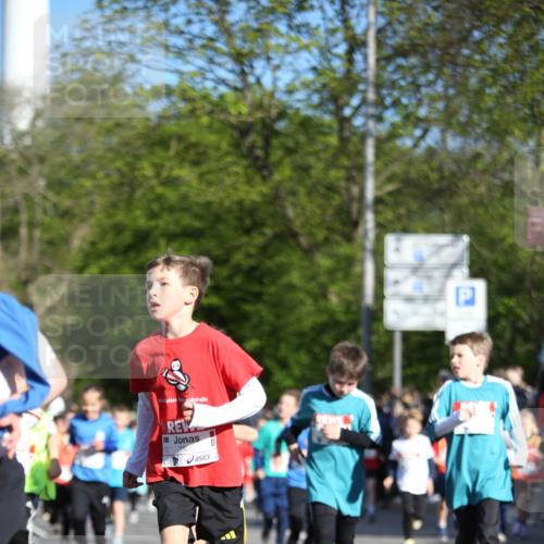 25.04.2025 - Das Zehntel Jannik Wohlers http://msf.ph/oto/7721706 26.04.2025 08:52:55 Laufen 3888 meine-sportfotos.de