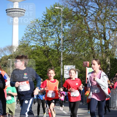 25.04.2025 - Das Zehntel Jannik Wohlers http://msf.ph/oto/7721890 26.04.2025 08:52:49 Laufen 4444 meine-sportfotos.de