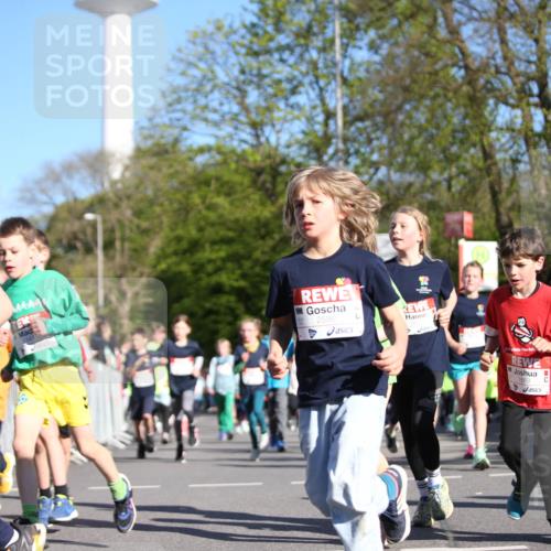 25.04.2025 - Das Zehntel Jannik Wohlers http://msf.ph/oto/7722311 26.04.2025 08:52:40 Laufen 2586, 1669, 1676 meine-sportfotos.de