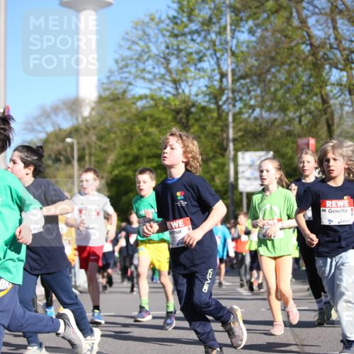 25.04.2025 - Das Zehntel Jannik Wohlers http://msf.ph/oto/7722356 26.04.2025 08:52:40 Laufen 401, 8 meine-sportfotos.de
