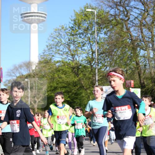 25.04.2025 - Das Zehntel Jannik Wohlers http://msf.ph/oto/7722704 26.04.2025 08:52:33 Laufen 1037, 60, 1082 meine-sportfotos.de