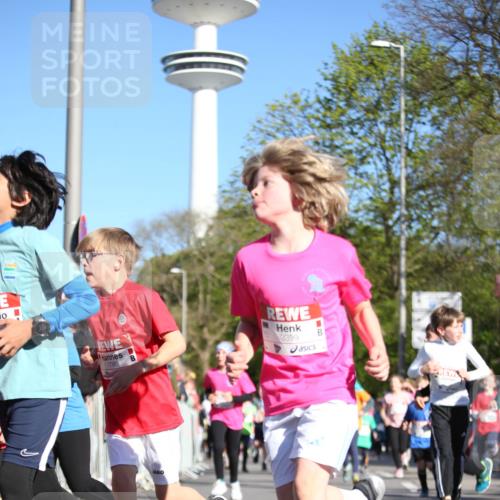 25.04.2025 - Das Zehntel Jannik Wohlers http://msf.ph/oto/7724578 26.04.2025 08:51:58 Laufen 1786, 3399 meine-sportfotos.de