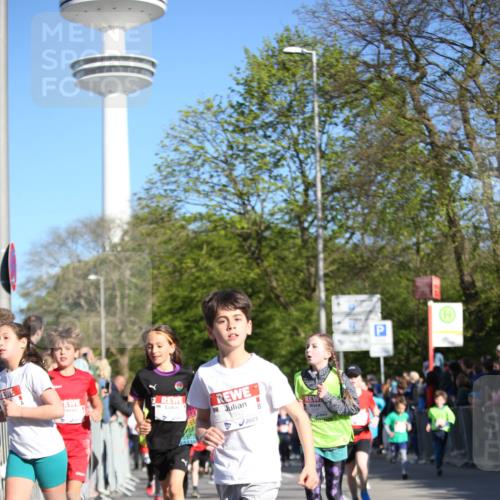 25.04.2025 - Das Zehntel Jannik Wohlers http://msf.ph/oto/7725704 26.04.2025 08:51:35 Laufen 2842 meine-sportfotos.de