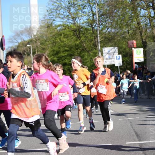 25.04.2025 - Das Zehntel Jannik Wohlers http://msf.ph/oto/7726616 26.04.2025 08:51:11 Laufen 3523 meine-sportfotos.de