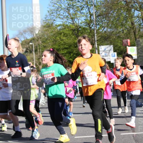 25.04.2025 - Das Zehntel Jannik Wohlers http://msf.ph/oto/7726659 26.04.2025 08:51:10 Laufen 22, 1411 meine-sportfotos.de