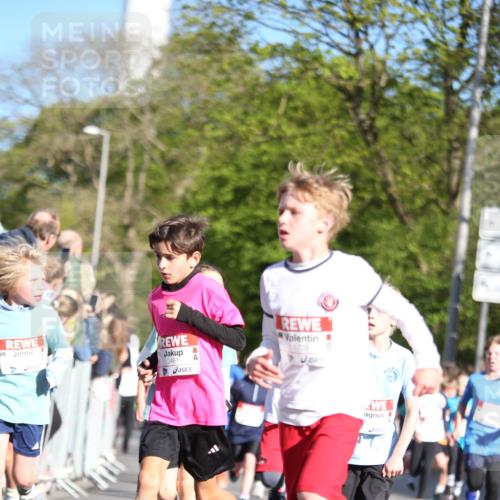 25.04.2025 - Das Zehntel Jannik Wohlers http://msf.ph/oto/7730930 26.04.2025 08:48:12 Laufen 3461, 1739 meine-sportfotos.de