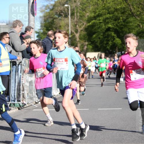 25.04.2025 - Das Zehntel Jannik Wohlers http://msf.ph/oto/7733115 26.04.2025 08:46:05 Laufen 2935 meine-sportfotos.de