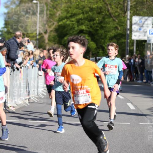25.04.2025 - Das Zehntel Jannik Wohlers http://msf.ph/oto/7733140 26.04.2025 08:46:04 Laufen 3774 meine-sportfotos.de