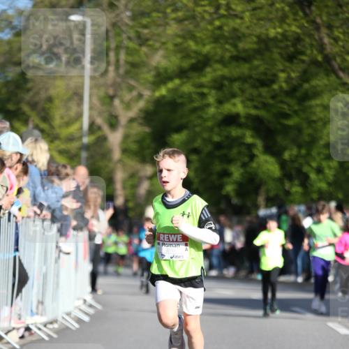 25.04.2025 - Das Zehntel Jannik Wohlers http://msf.ph/oto/7733300 26.04.2025 08:45:49 Laufen 3233 meine-sportfotos.de