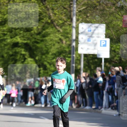 25.04.2025 - Das Zehntel Jannik Wohlers http://msf.ph/oto/7733357 26.04.2025 08:45:43 Laufen  meine-sportfotos.de