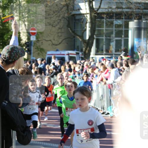25.04.2025 - Das Zehntel Jannik Wohlers http://msf.ph/oto/7734401 26.04.2025 08:38:03 Laufen  meine-sportfotos.de