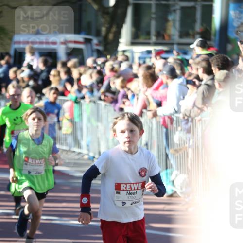 25.04.2025 - Das Zehntel Jannik Wohlers http://msf.ph/oto/7734414 26.04.2025 08:38:02 Laufen 7537, 1750 meine-sportfotos.de
