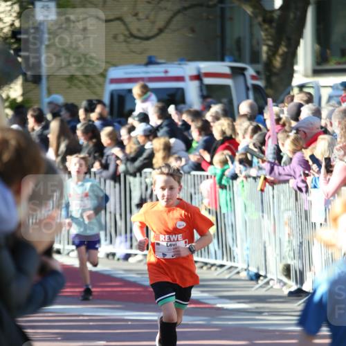 25.04.2025 - Das Zehntel Jannik Wohlers http://msf.ph/oto/7734470 26.04.2025 08:37:54 Laufen 38 meine-sportfotos.de