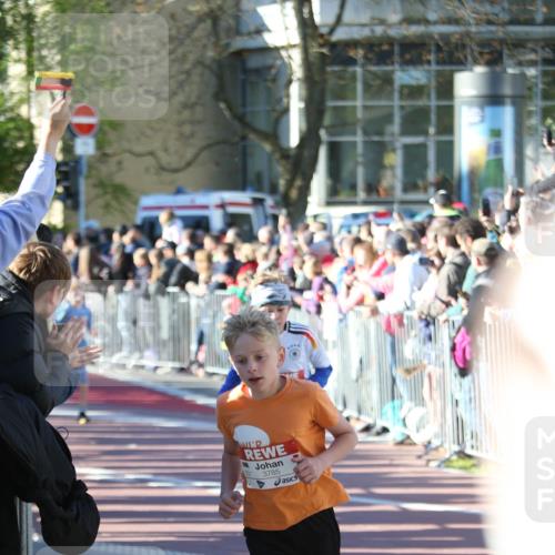 25.04.2025 - Das Zehntel Jannik Wohlers http://msf.ph/oto/7734529 26.04.2025 08:37:50 Laufen 3785 meine-sportfotos.de