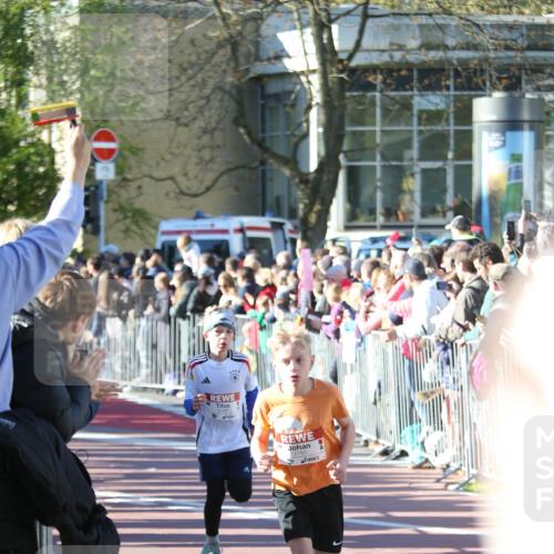 25.04.2025 - Das Zehntel Jannik Wohlers http://msf.ph/oto/7734537 26.04.2025 08:37:50 Laufen 3785 meine-sportfotos.de