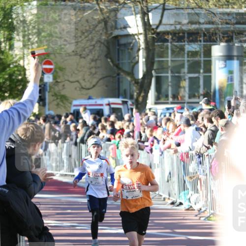 25.04.2025 - Das Zehntel Jannik Wohlers http://msf.ph/oto/7734540 26.04.2025 08:37:49 Laufen 3785 meine-sportfotos.de