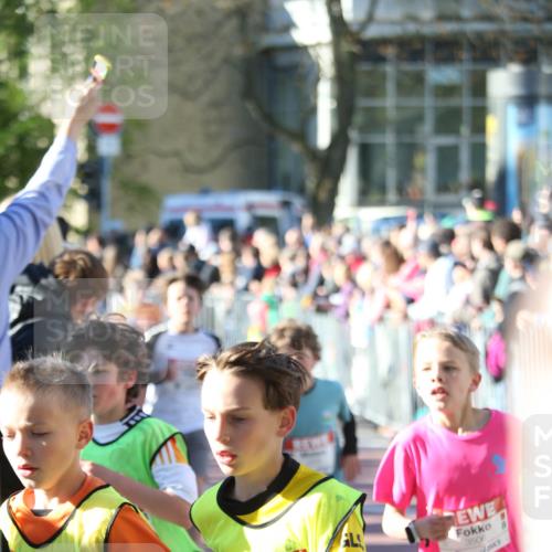 25.04.2025 - Das Zehntel Jannik Wohlers http://msf.ph/oto/7734587 26.04.2025 08:37:47 Laufen 3506, 70 meine-sportfotos.de