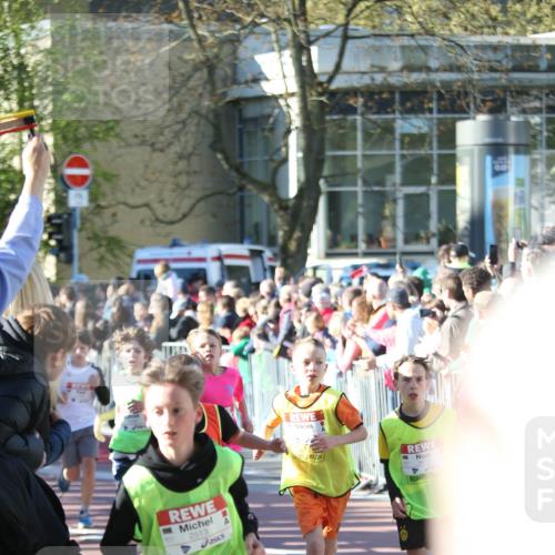 25.04.2025 - Das Zehntel Jannik Wohlers http://msf.ph/oto/7734621 26.04.2025 08:37:45 Laufen 2513, 60 meine-sportfotos.de